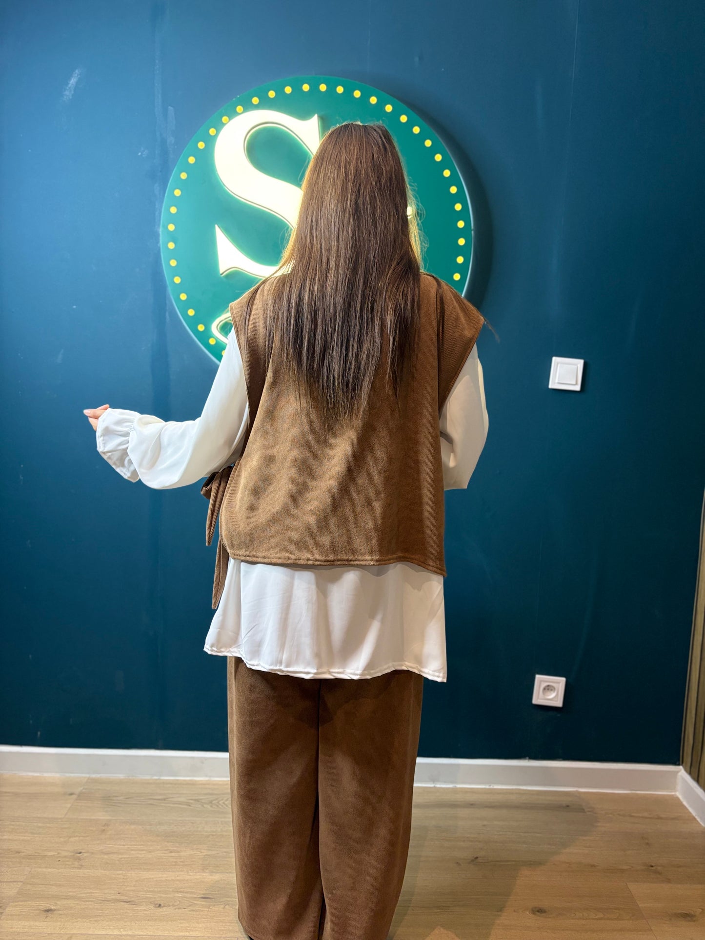 Ensemble Trois Pièces